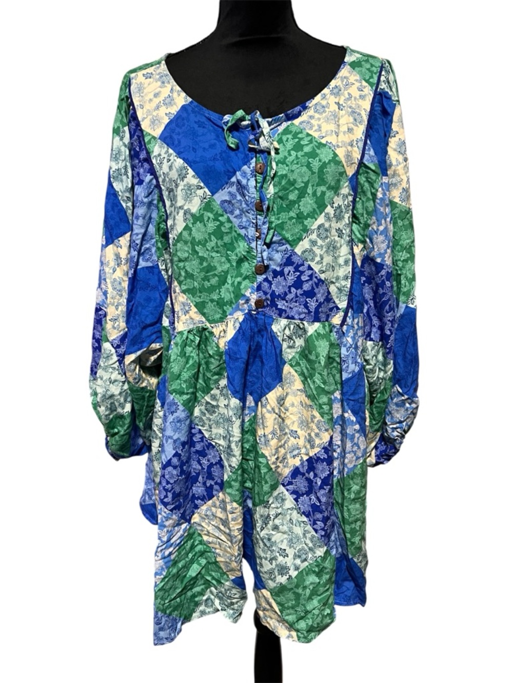 Rusttydustty Women’s Size 2XL Patchwork Floral Button Front Romper Long Sleeves